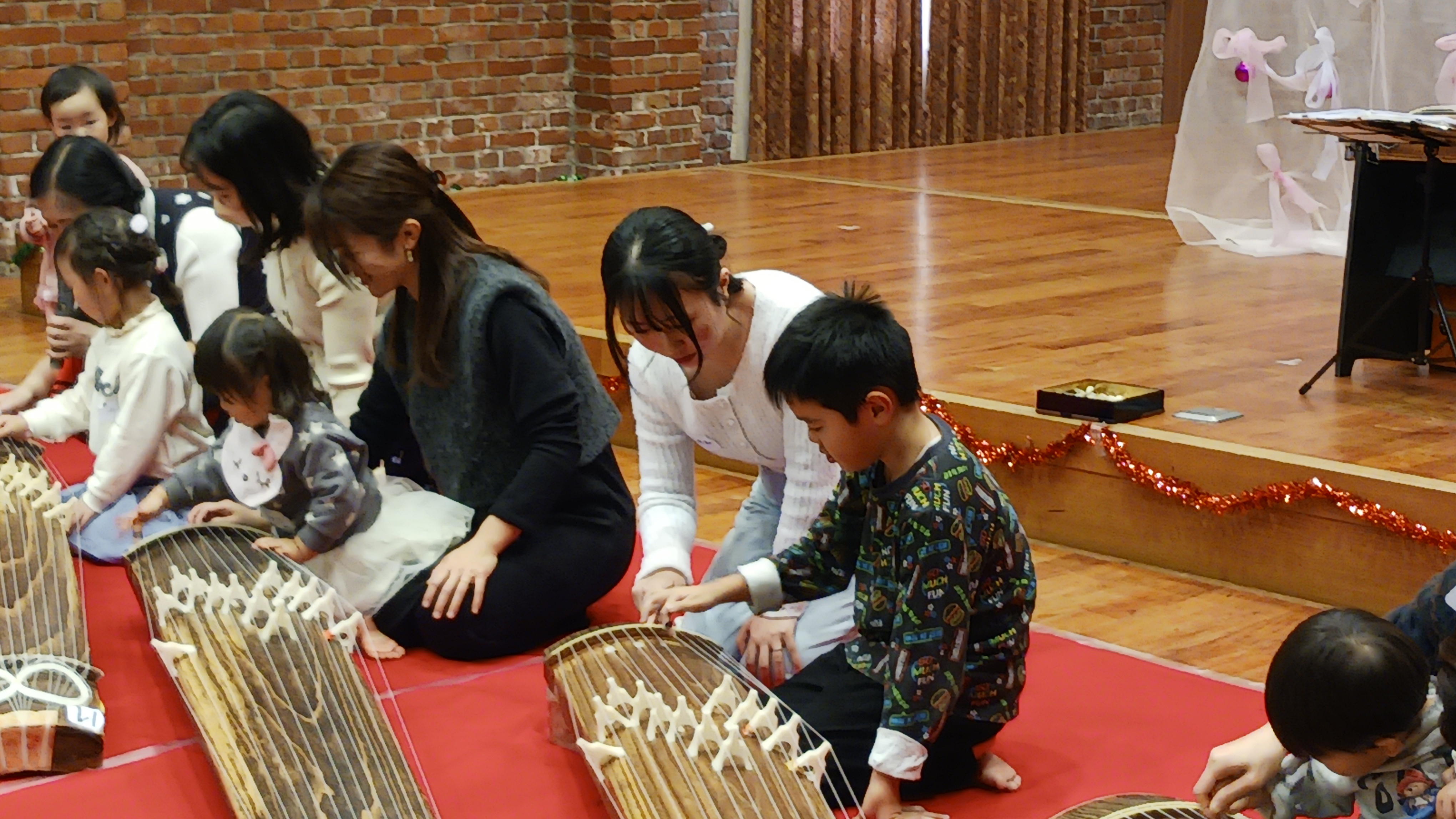演奏体験の様子2