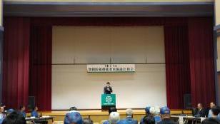 市長が話している写真